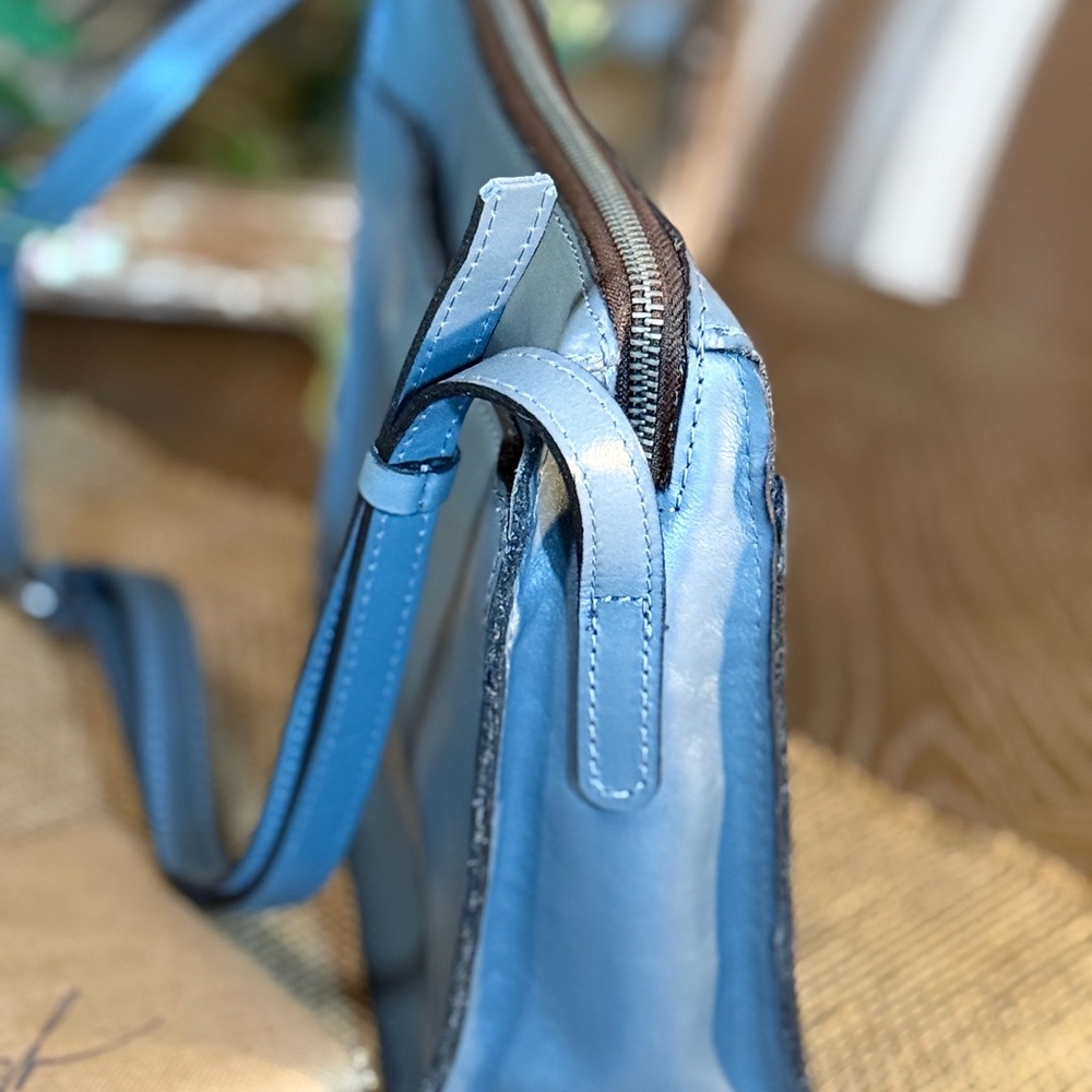 Patricia Nash Nazaire Blue Leather Top Zip Crossbody Bag - Picture 4 of 16